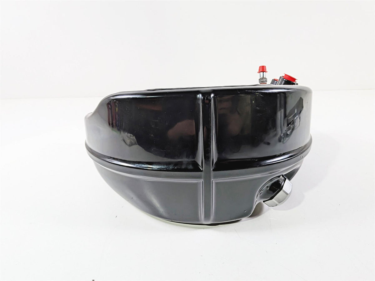2014 Harley FXSB Softail Breakout Oil Tank Reservoir & Lines 62500015-Mototech271