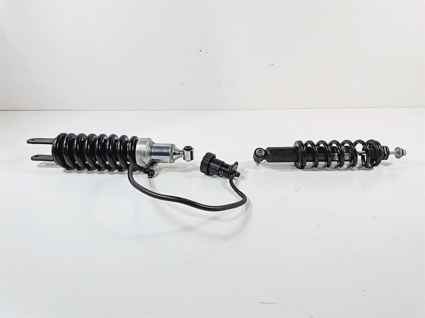 2002 BMW K1200LT 89V3 Front Rear Showa Shock Damper Set 31422332890 33532332891 {{ shop.shopifyCountryName }} - Mototech271
