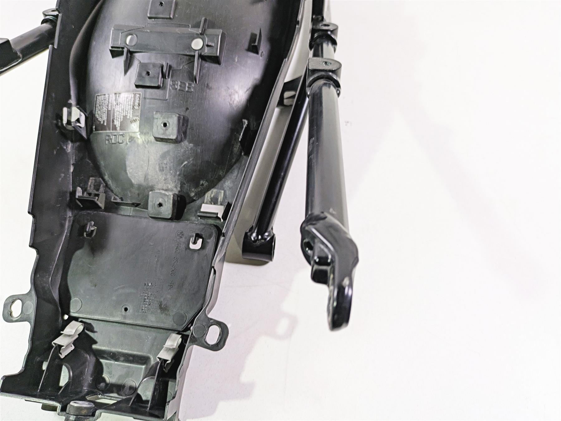 2017 BMW R1200 GS K50 Subframe & Inner Fender - Read 46518354222 {{ shop.shopifyCountryName }} - Mototech271