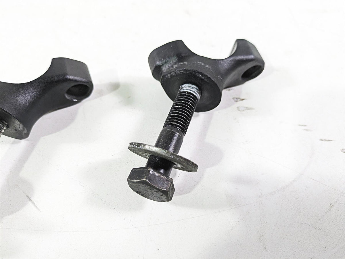 2018 Indian Chieftain Dark Horse Handlebar Riser Holder 5139656 {{ shop.shopifyCountryName }} - Mototech271