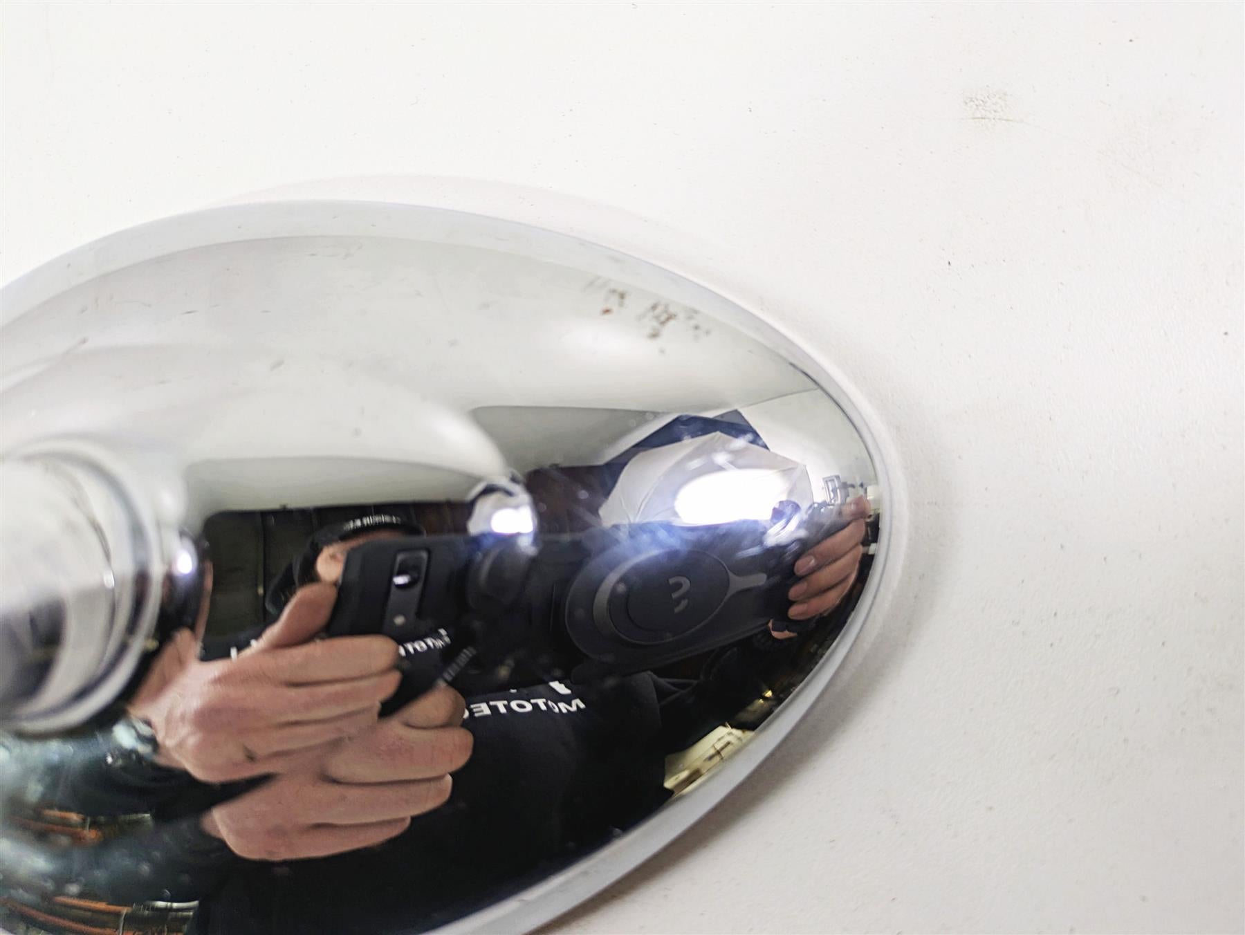 2016 Indian Chief Classic Left Side Rear View Mirror 2635788 {{ shop.shopifyCountryName }} - Mototech271