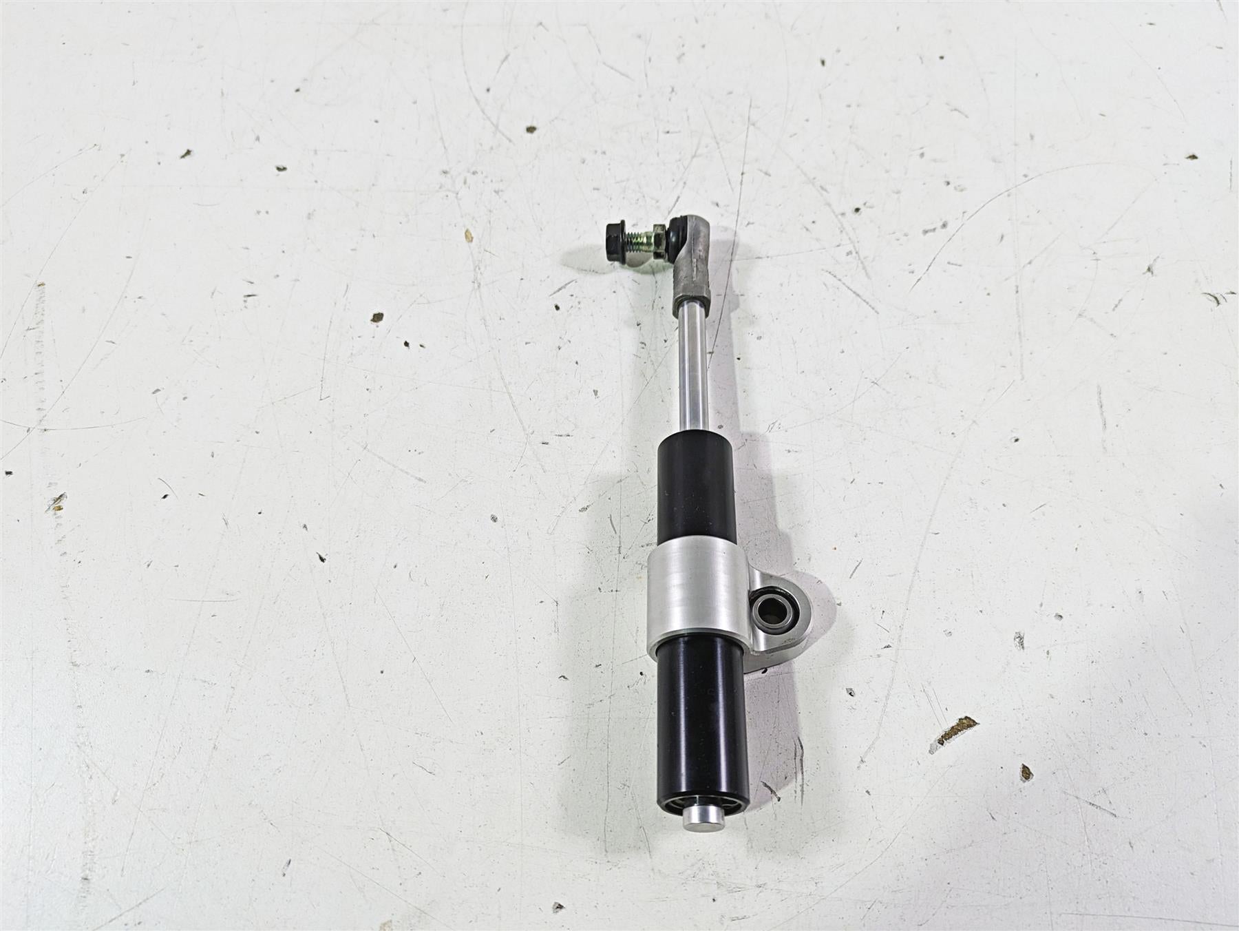 2014 BMW R1200 RT RTW K52 Steering Damper + Mounts 32768549363 {{ shop.shopifyCountryName }} - Mototech271