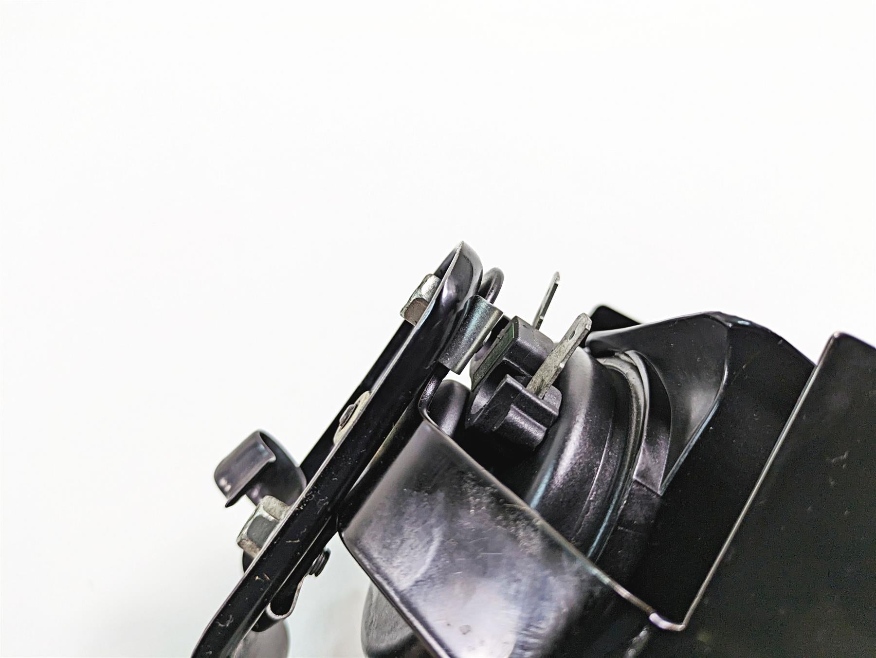 2013 Harley Touring FLHX Street Glide Horn & Black Cover 61300478A {{ shop.shopifyCountryName }} - Mototech271