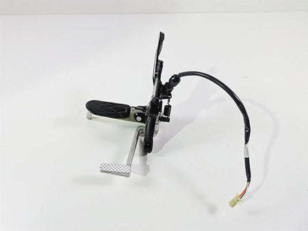 2023 Suzuki GSX1300 RR Hayabusa Right Front Footpeg & Brake Pedal 43510-10L00 {{ shop.shopifyCountryName }} - Mototech271