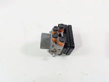 Load image into Gallery viewer, 2020 Kawasaki Z900 ZR900 Abs Brake Pump Unit Module 16082-0810

