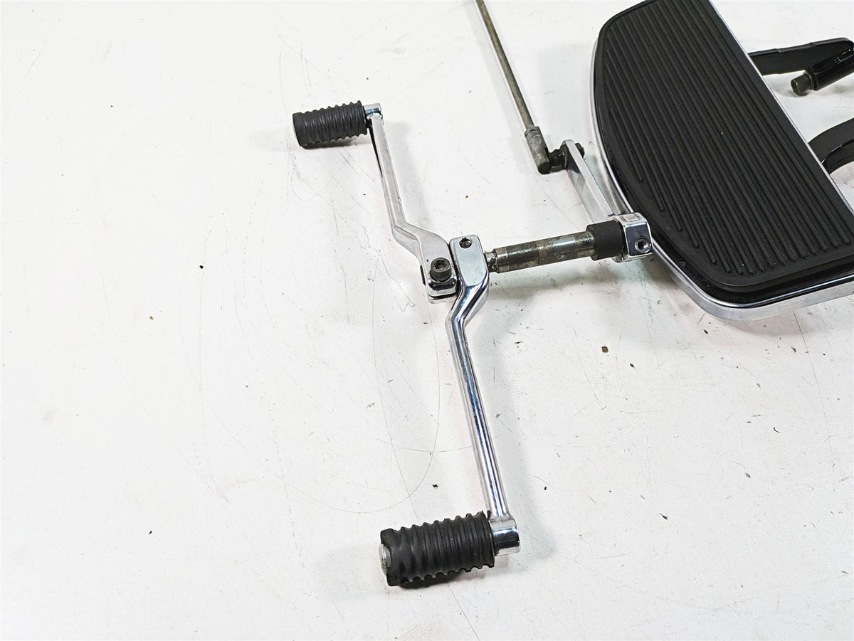 2009 Harley Touring FLHTCU Electra Glide Front Floorboard Pedal Set 33895-82E {{ shop.shopifyCountryName }} - Mototech271