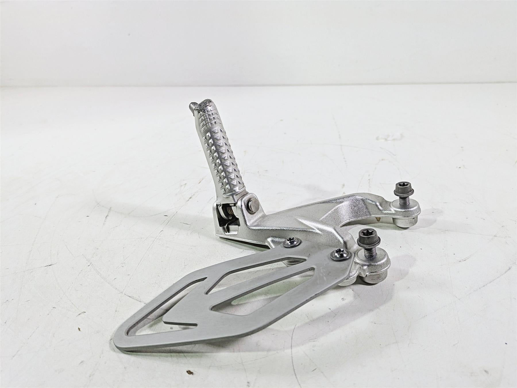 2016 BMW S1000RR K46 Left Foot Peg Set & Mount 46717728307 {{ shop.shopifyCountryName }} - Mototech271