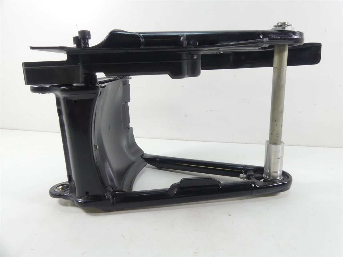 2018 Harley FLHC Softail Heritage Rear Swingarm Swing Arm + Axle 47400099BHP {{ shop.shopifyCountryName }} - Mototech271