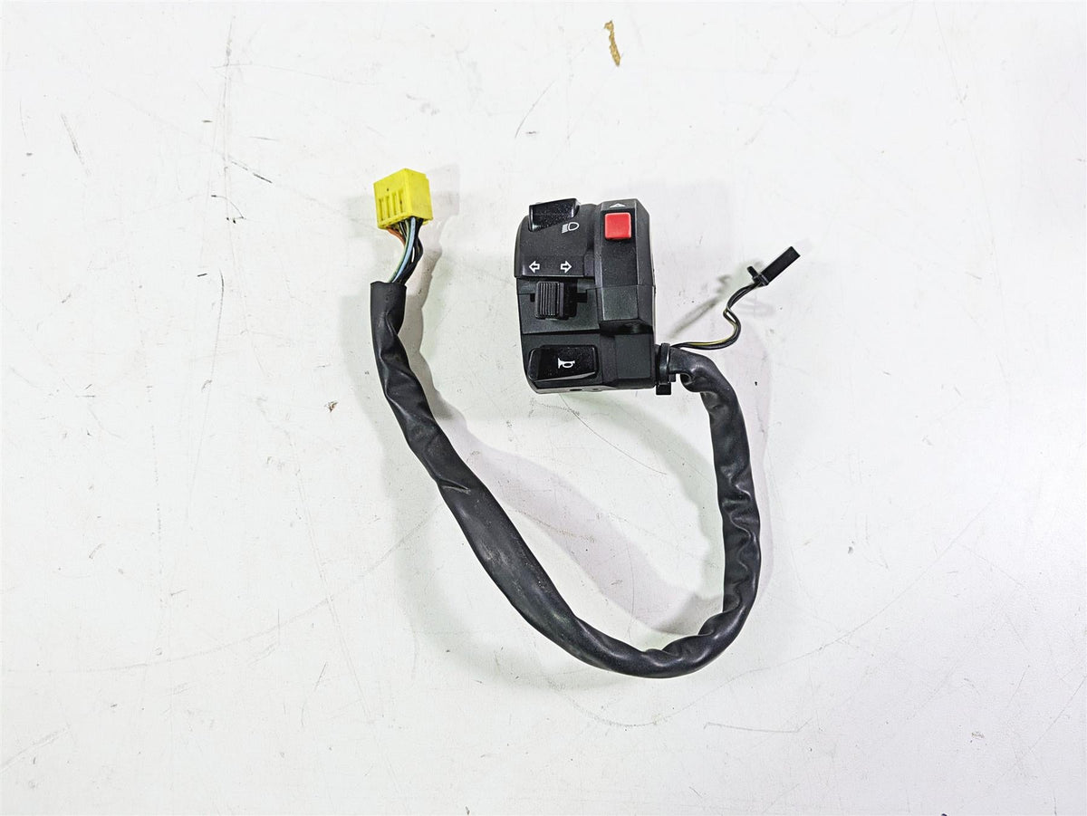 2008 Suzuki GSXR600 Left Hand Light Blinker Horn Control Switch 37400-37H13 {{ shop.shopifyCountryName }} - Mototech271