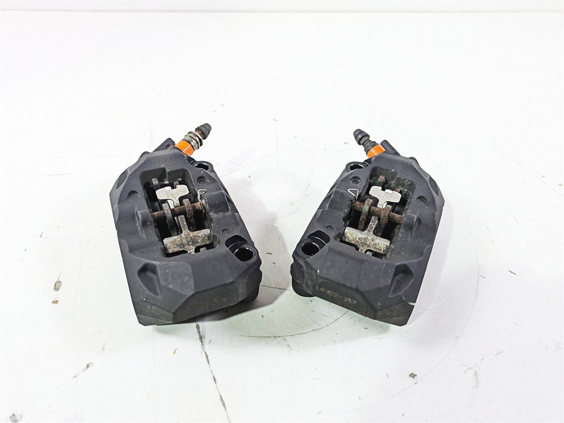 2015 BMW R1200GS Adv K51 Front Brake Caliper Set Brembo 100mm 34118556206 {{ shop.shopifyCountryName }} - Mototech271