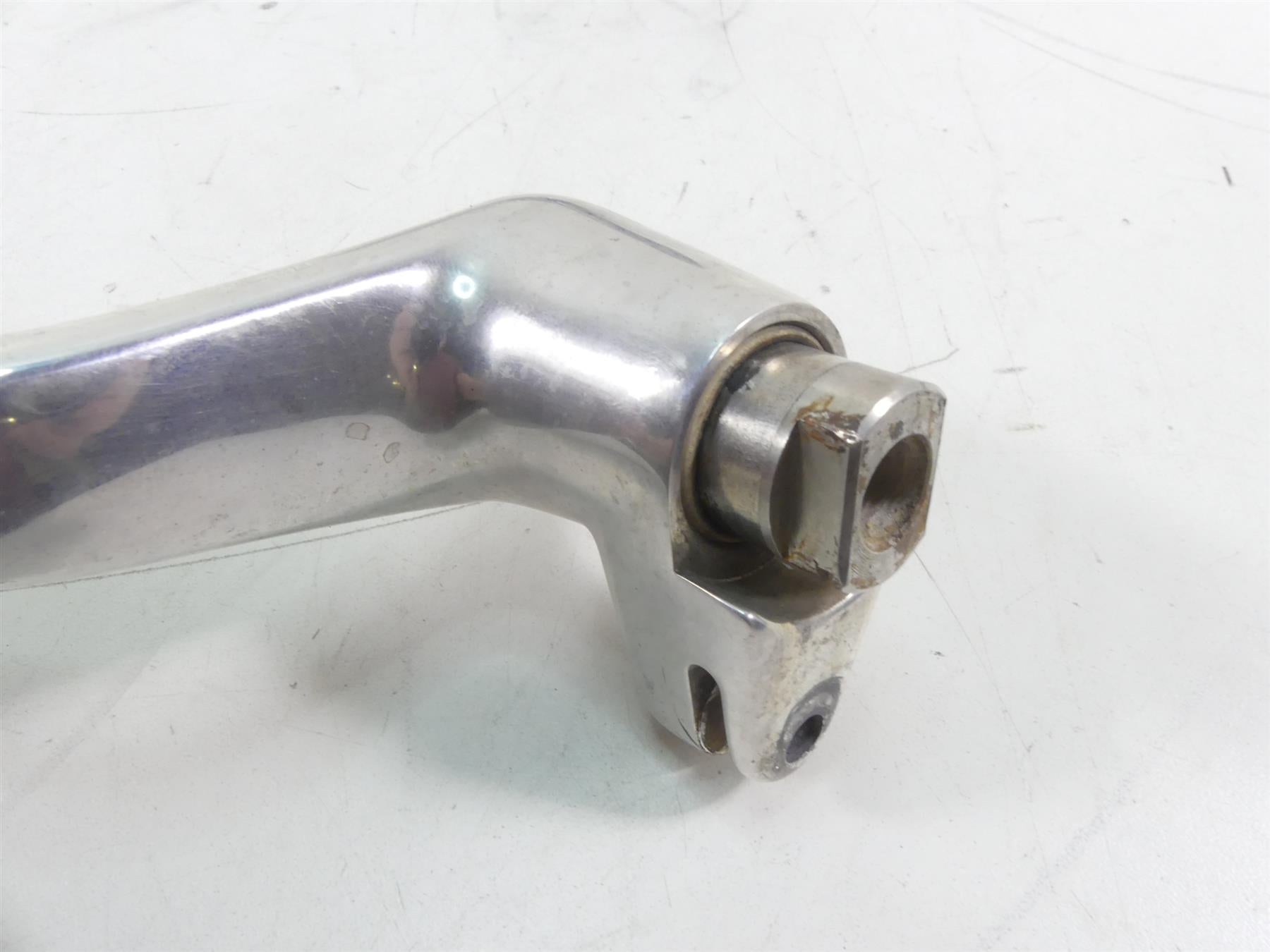 2013 Harley Davidson VRSCF Muscle Right Front Footpeg And Brake Parts 54046-12 {{ shop.shopifyCountryName }} - Mototech271