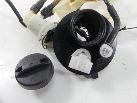 2014 Harley Touring FLHTK Electra Glide Fuel Gas Petrol Pump -Tested 75069-08 {{ shop.shopifyCountryName }} - Mototech271
