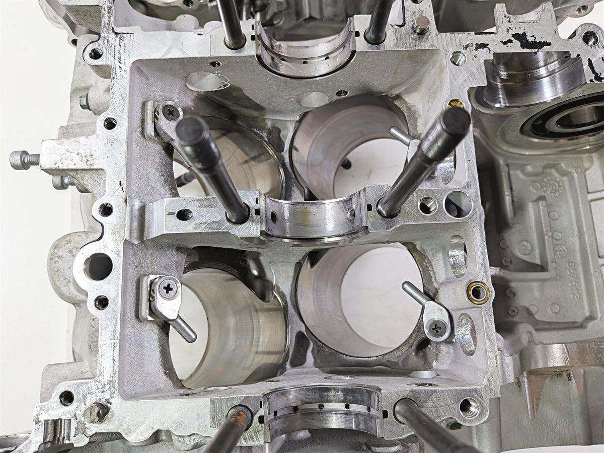 2014 Aprilia RSV4 RR Factory Engine Crankcase Crank Case Jug Set 2A000674 {{ shop.shopifyCountryName }} - Mototech271