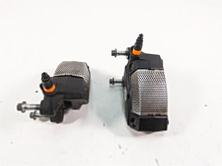 2011 Harley Touring FLTRU Road Glide Front Brake Caliper Set 43027-08 44023-08 {{ shop.shopifyCountryName }} - Mototech271