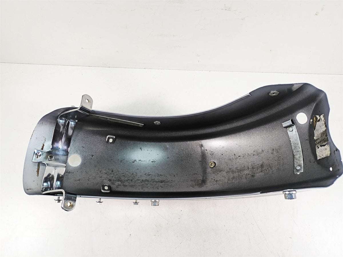 2020 Harley Touring FLHX Street Glide Straight Rear Fender - Read 60575-10A {{ shop.shopifyCountryName }} - Mototech271