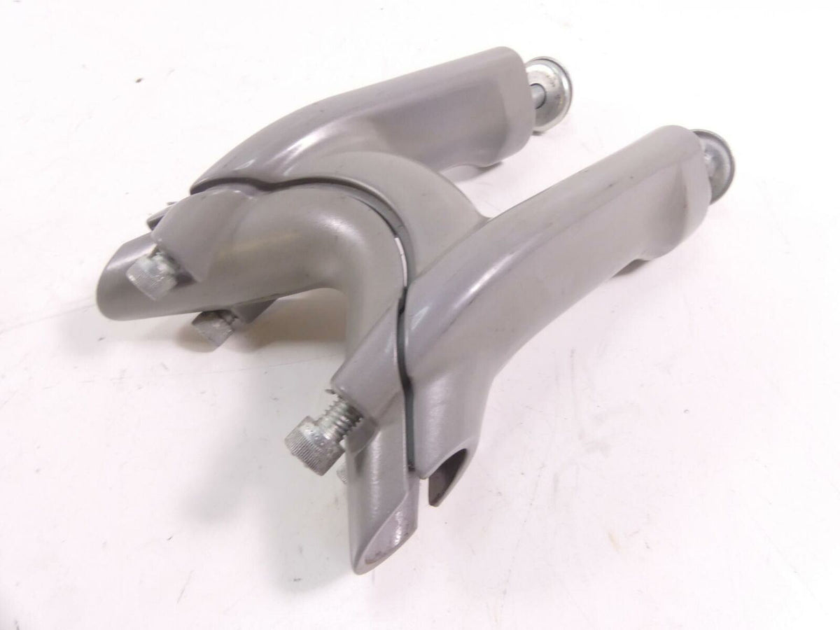 2009 Harley FXCW Softail Rocker Handlebar Handle Bar Riser Set 55993-08 56024-08 {{ shop.shopifyCountryName }} - Mototech271