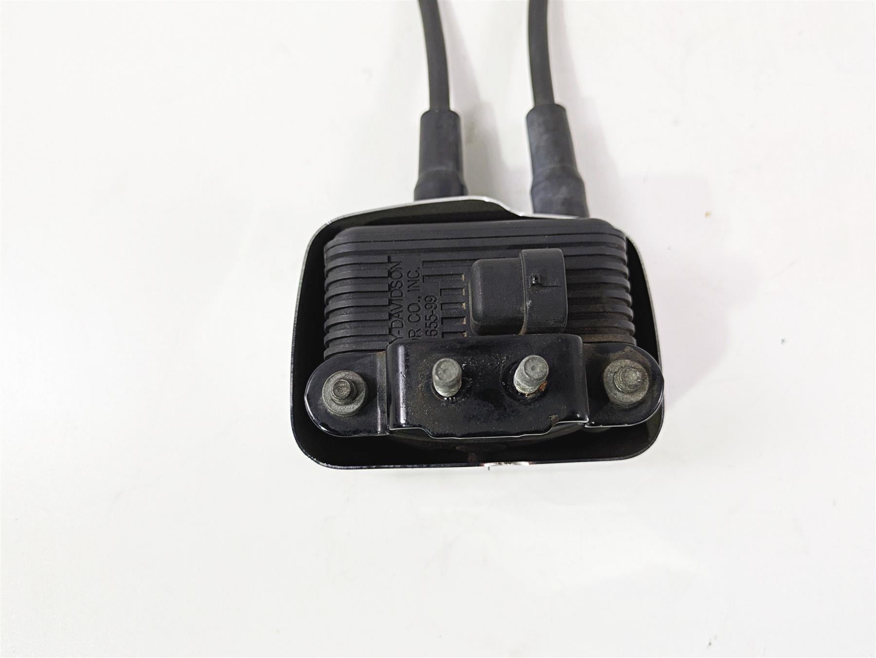 1999 Harley Dyna FXDL Low Rider Ignition Coil Wires & Chrome Cover 31655-99 {{ shop.shopifyCountryName }} - Mototech271