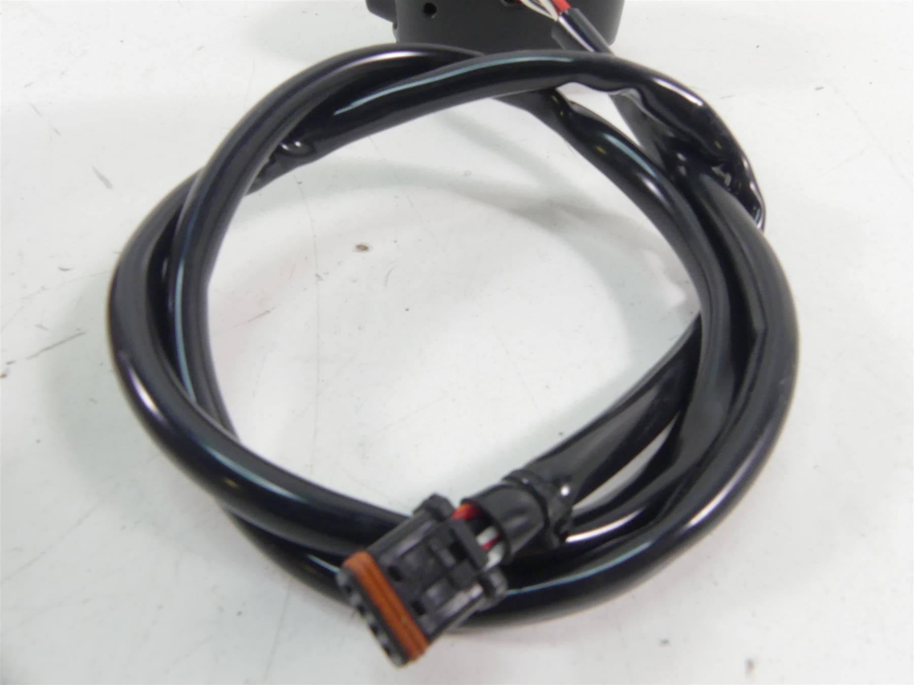 2020 Harley XL1200 CX Sportster Roadster Left Hand Control Switch -Read 71500292 {{ shop.shopifyCountryName }} - Mototech271
