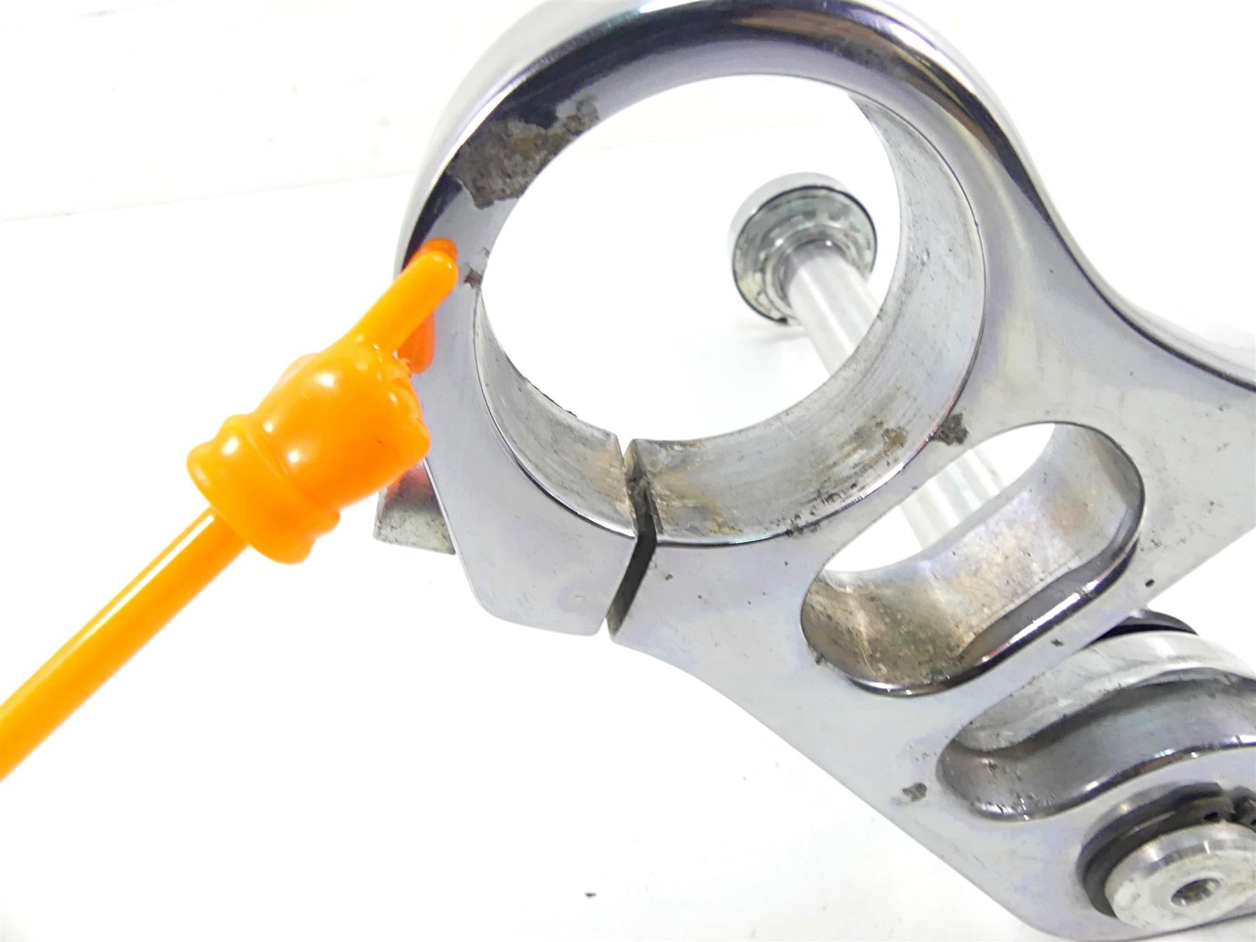 2005 Harley VRSCSE CVO V-Rod Chrome Lower Triple Tree Clamp 49mm 46771-02 {{ shop.shopifyCountryName }} - Mototech271