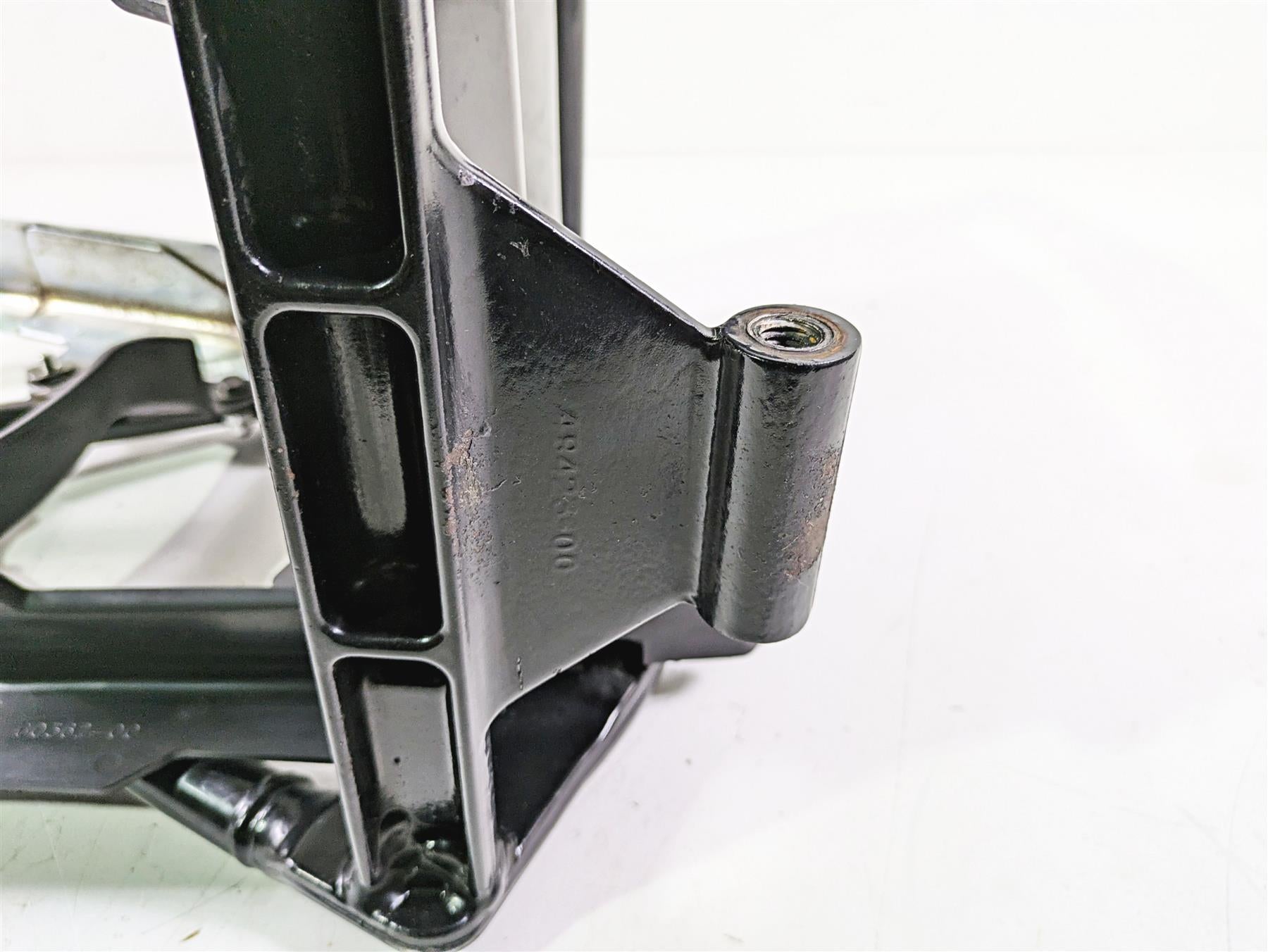 2003 Harley Softail FXSTDI Deuce 100th Rear Swingarm Swing Arm & Covers 47573-00 {{ shop.shopifyCountryName }} - Mototech271