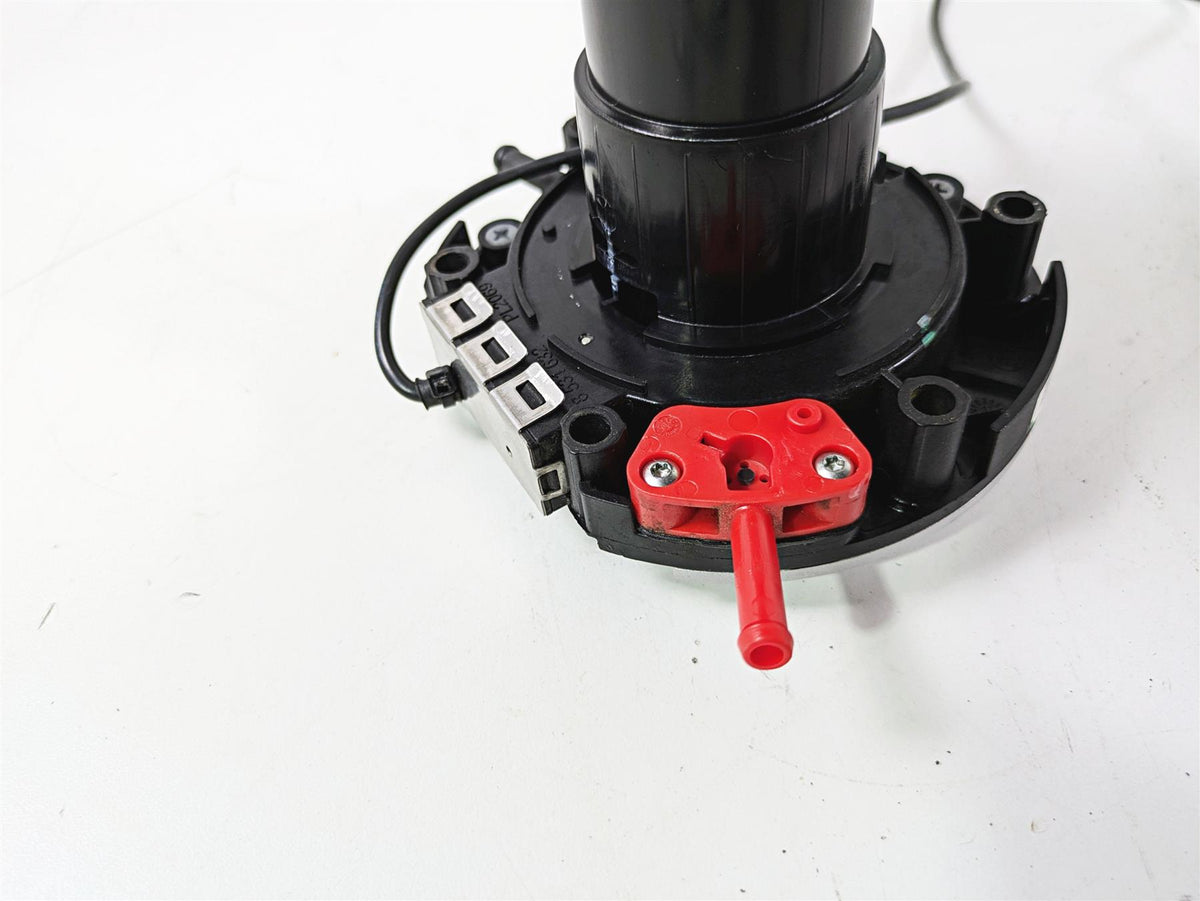 2018 BMW R1200GS GSW K50 Keyless Ride Fuel Gas Tank Cap 16118531632 {{ shop.shopifyCountryName }} - Mototech271