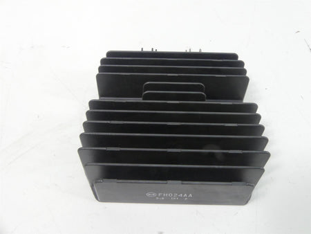 2020 Can-Am Commander 1000R XT Rectifier Voltage Regulator FH024AA 710005842 {{ shop.shopifyCountryName }} - Mototech271