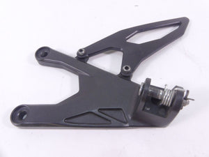 2015 Yamaha YZF-R1M Front Left Right Footpeg Foot Peg Mount Set 2CR-27443-00-00