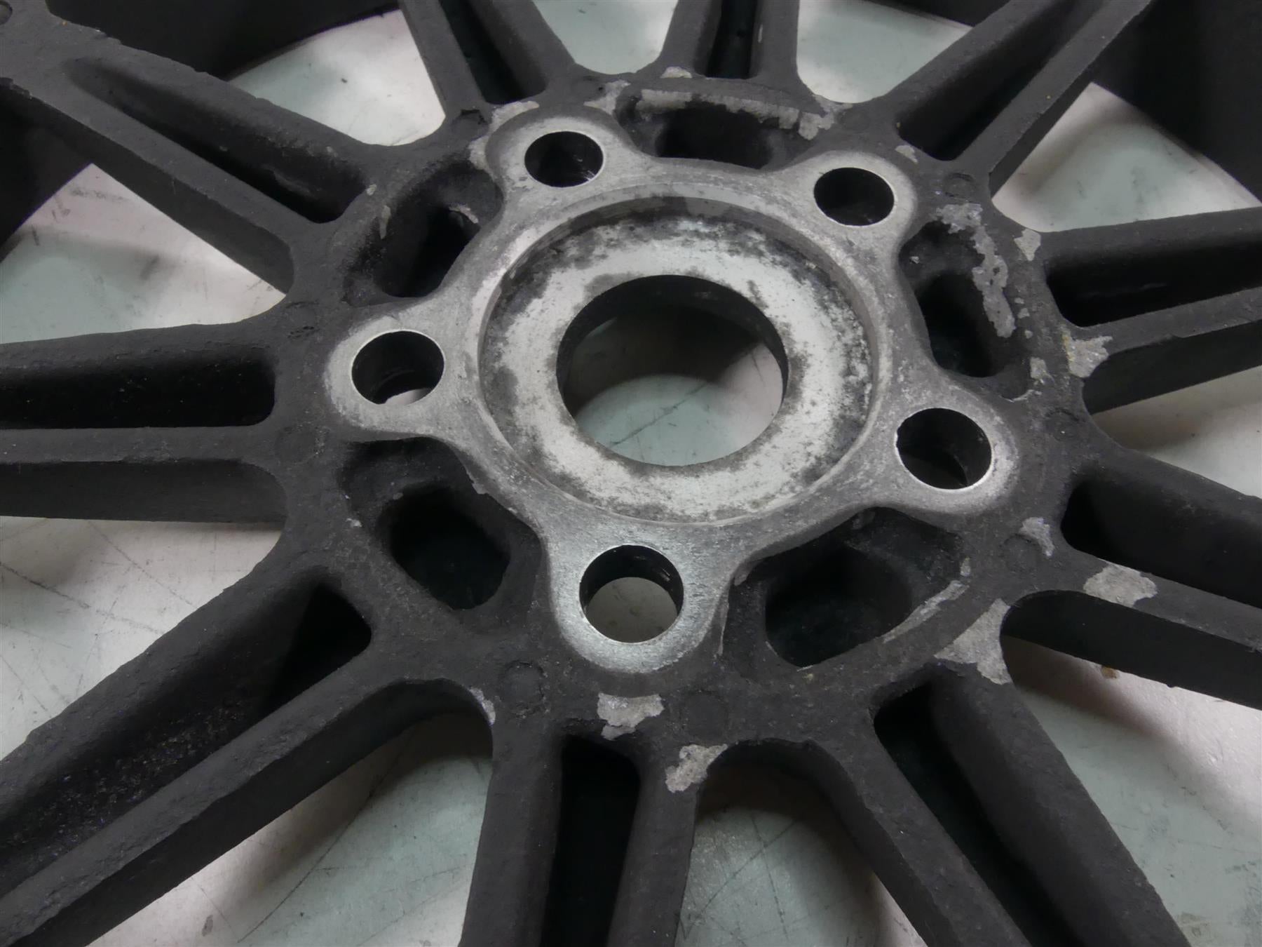 2012 Victory Cross Country Rear Drive Belt Pulley Sprocket 70T 28mm 1332399 {{ shop.shopifyCountryName }} - Mototech271
