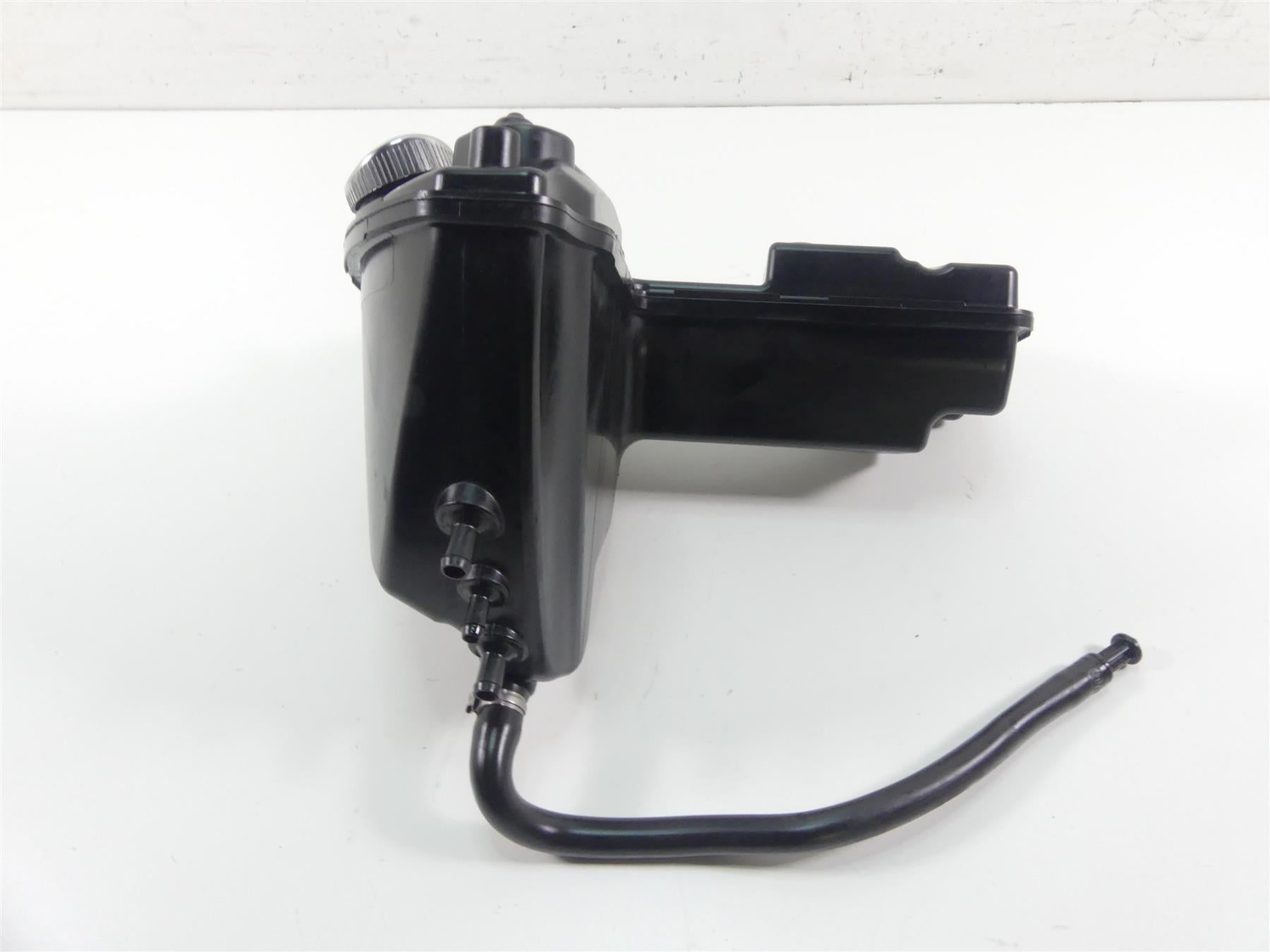 2018 Harley Sportster XL1200 Custom Oil Tank Reservoir & Dipstick 62500017 {{ shop.shopifyCountryName }} - Mototech271