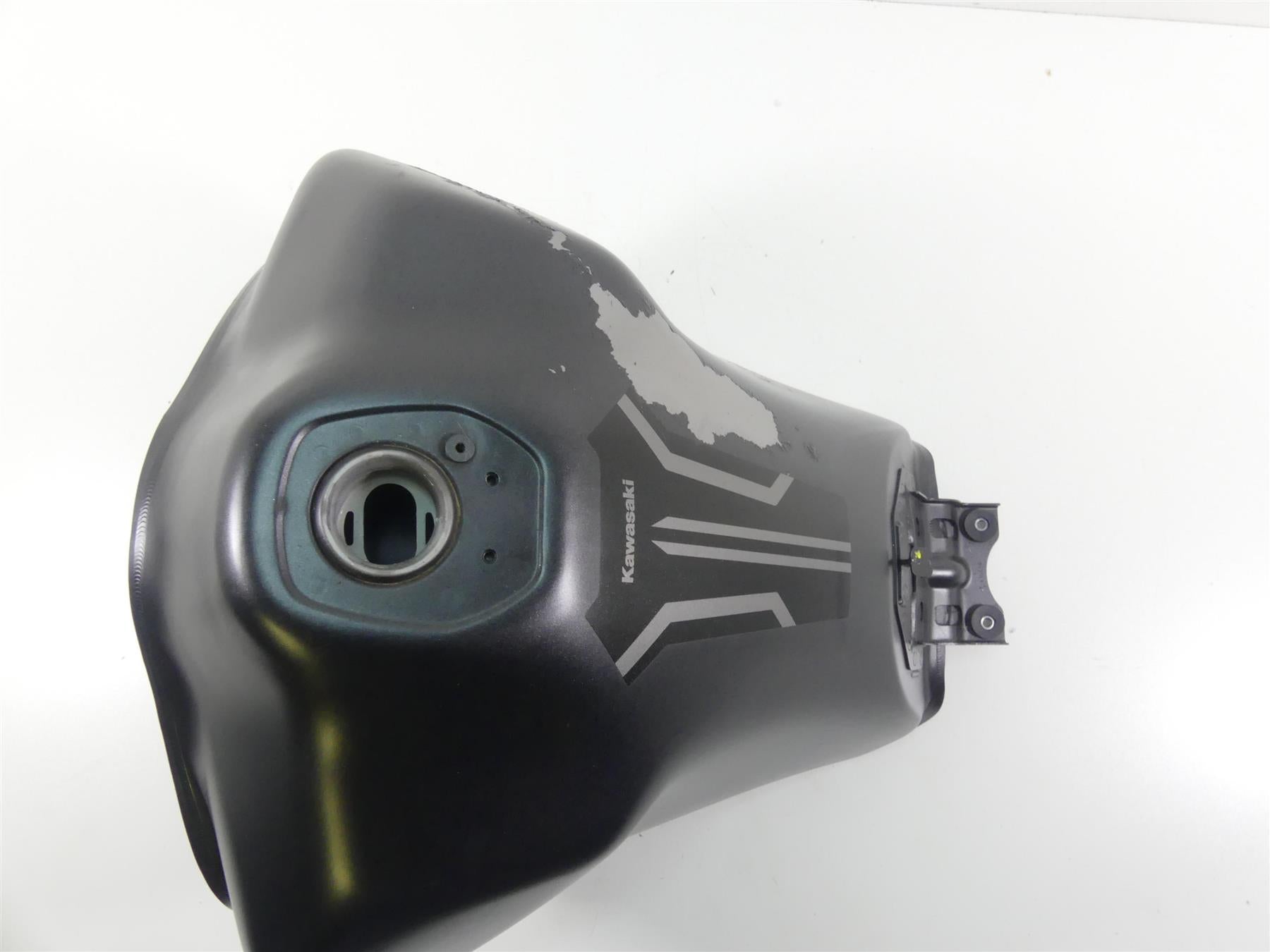 2022 Kawasaki KLR650 KL650 Adv Fuel Gas Petrol Tank -Dented 51001-0903 {{ shop.shopifyCountryName }} - Mototech271