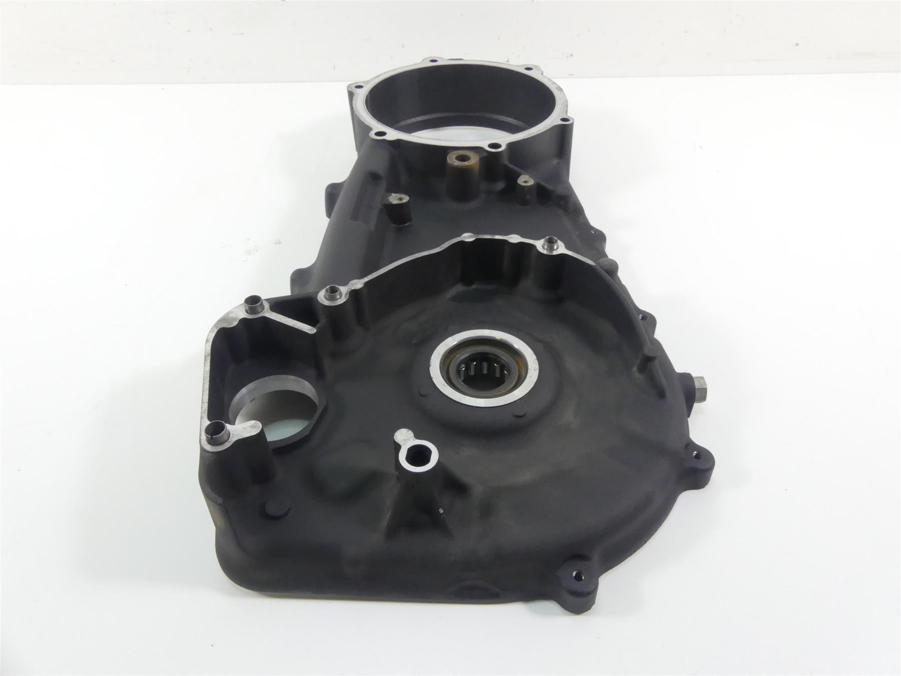 2016 Harley FXDL Dyna Low Rider Inner Primary Drive Cover Mid Control 60681-06C {{ shop.shopifyCountryName }} - Mototech271