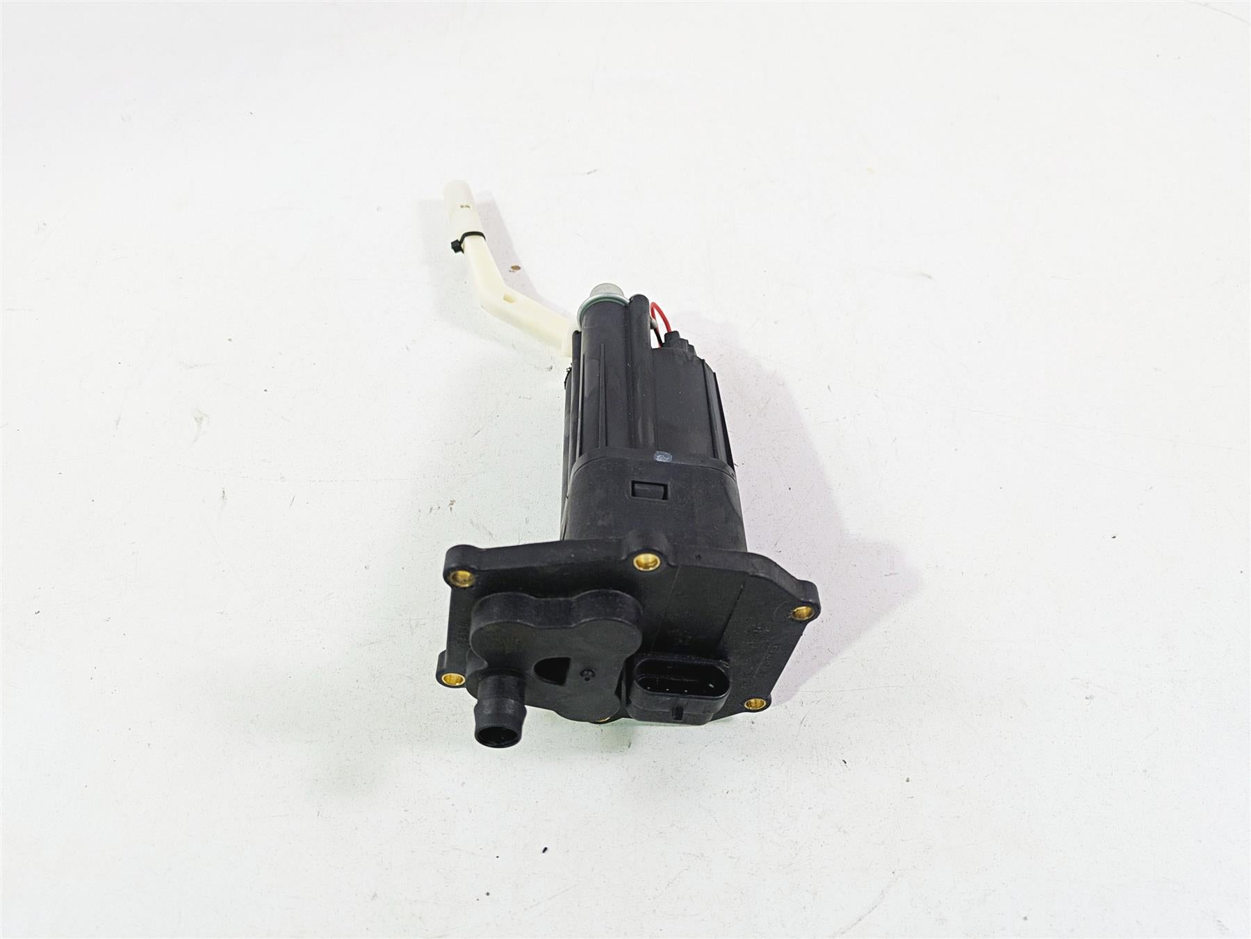 2013 Ducati Hypermotard 821 SP Fuel Gas Petrol Pump 16024281A {{ shop.shopifyCountryName }} - Mototech271