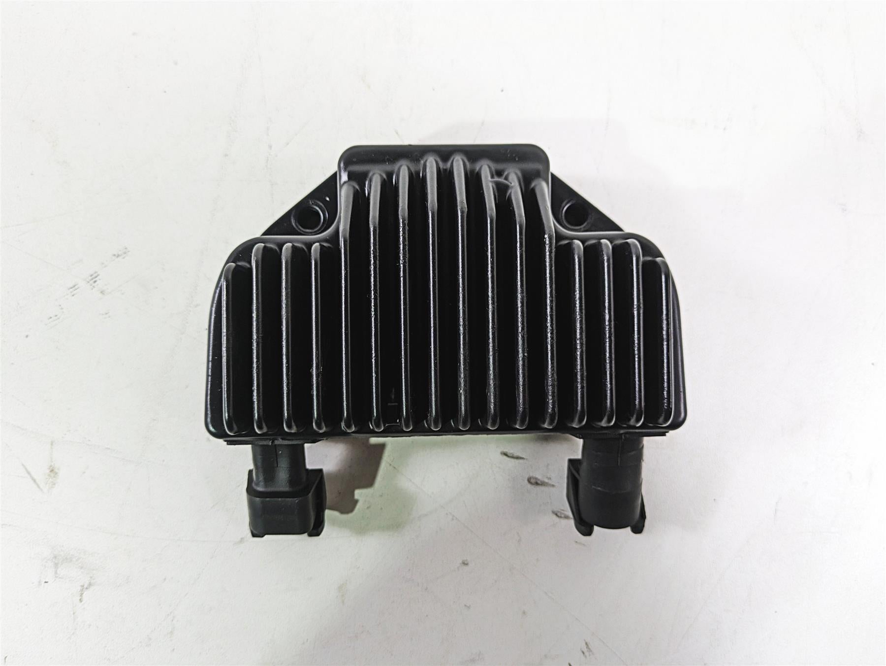 2017 Harley Dyna FXDB Street Bob Rectifier Voltage Regulator 74631-08A {{ shop.shopifyCountryName }} - Mototech271