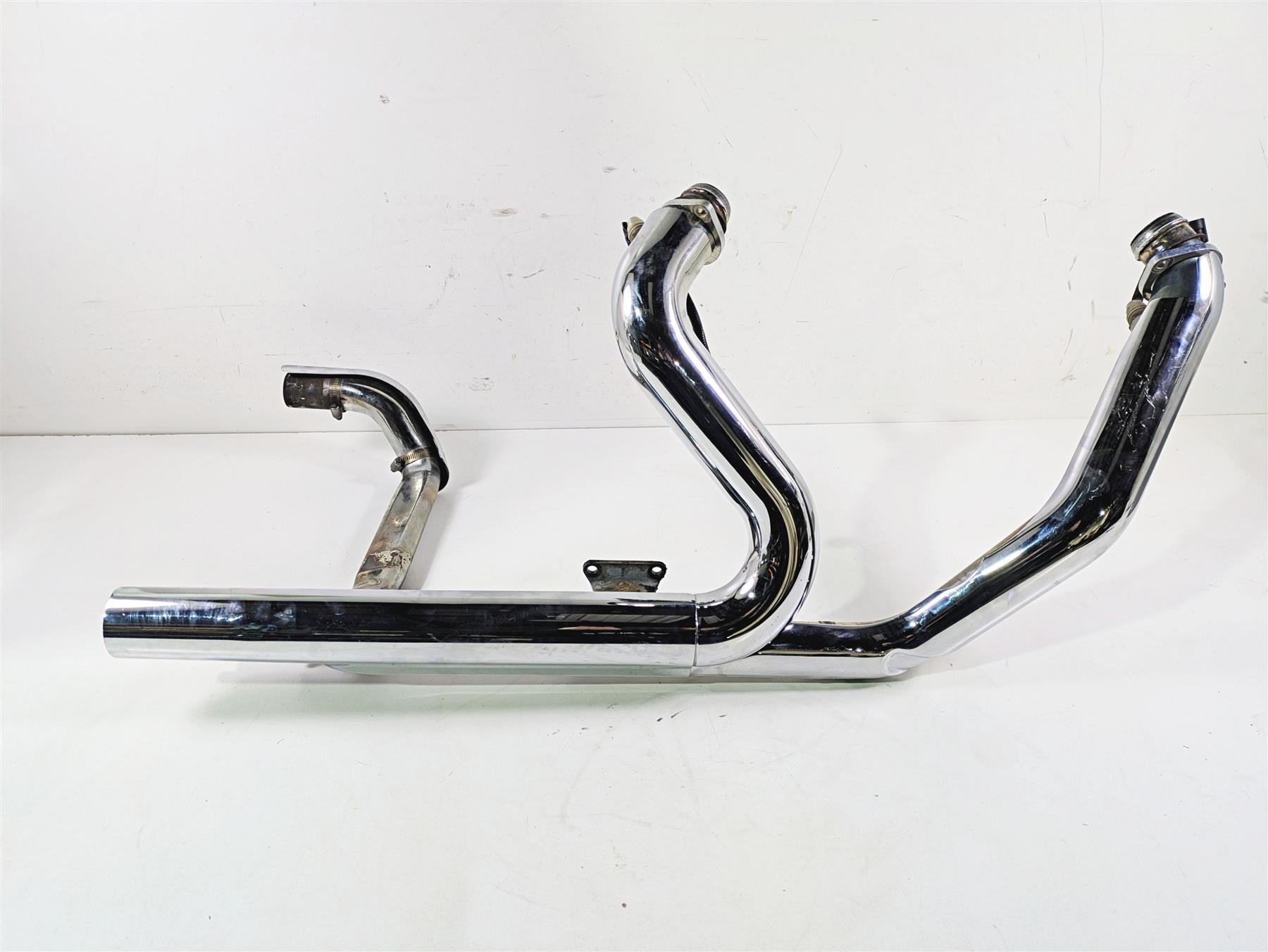 2009 Harley Touring FLHX Street Glide Exhaust Header Manifold 66848-09 {{ shop.shopifyCountryName }} - Mototech271