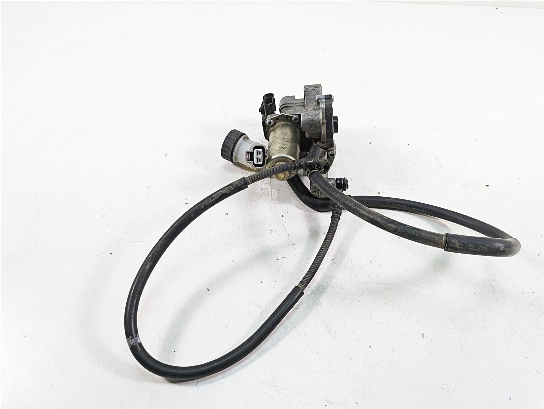 2019 Yamaha YXZ1000 R EPS SS SE Clutch Actuator Master Cylinder B57-82460-03-00 {{ shop.shopifyCountryName }} - Mototech271