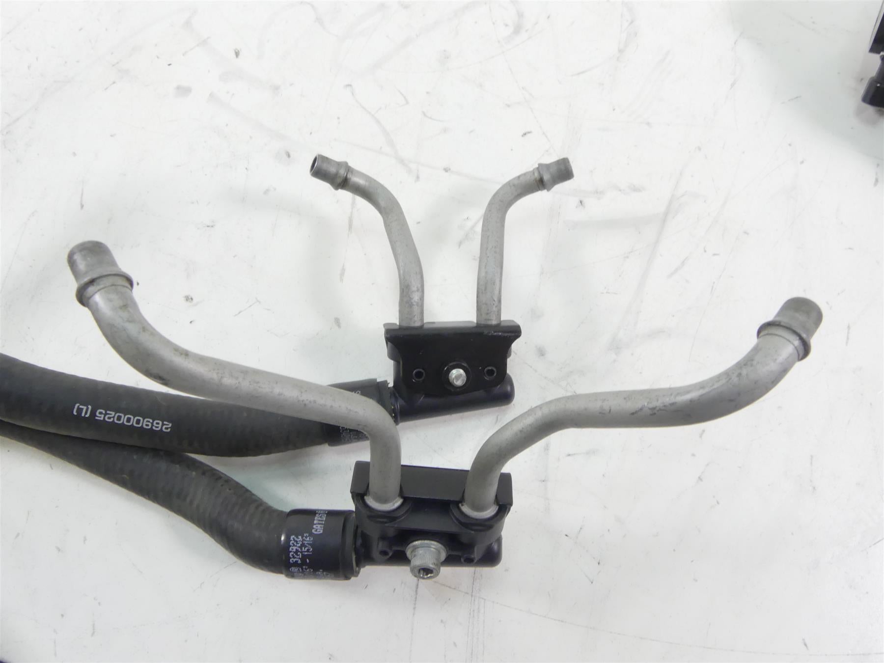 2014 Harley Touring FLHTK Electra Glide Water Pump - For Parts 26800107 {{ shop.shopifyCountryName }} - Mototech271