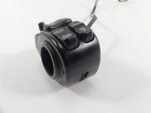 Load image into Gallery viewer, 2014 Harley Touring FLHXS Street Glide Sp Right Start Stop Cntrl Switch 71500129
