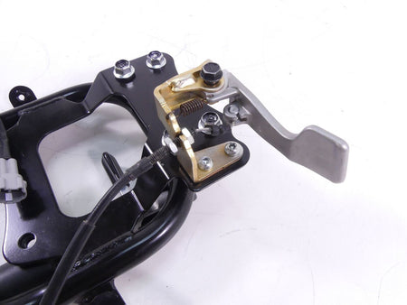 2018 Yamaha YXZ1000 R EPS SE Steering Wheel Mount & Damper Set 2HC-F3870-00-00 {{ shop.shopifyCountryName }} - Mototech271