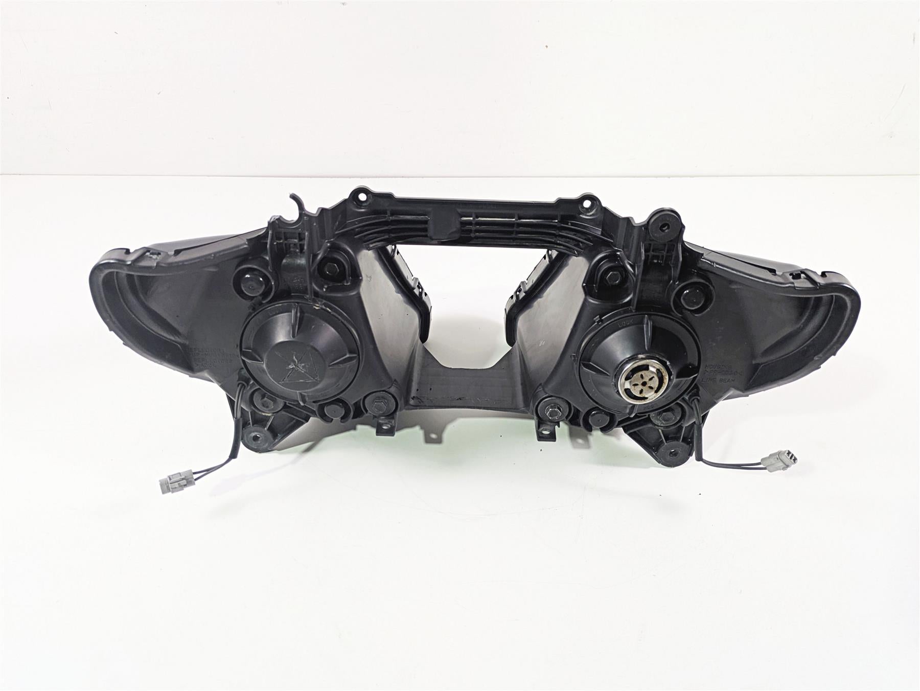 2016 Kawasaki ZX10R Ninja Headlight Head Light Lamp Lens - Read 23007-0203 {{ shop.shopifyCountryName }} - Mototech271