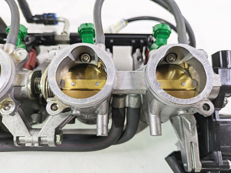2008 Suzuki GSXR600 Mikuni Throttle Bodies Body Set 14K Tested 3406-37H01 {{ shop.shopifyCountryName }} - Mototech271