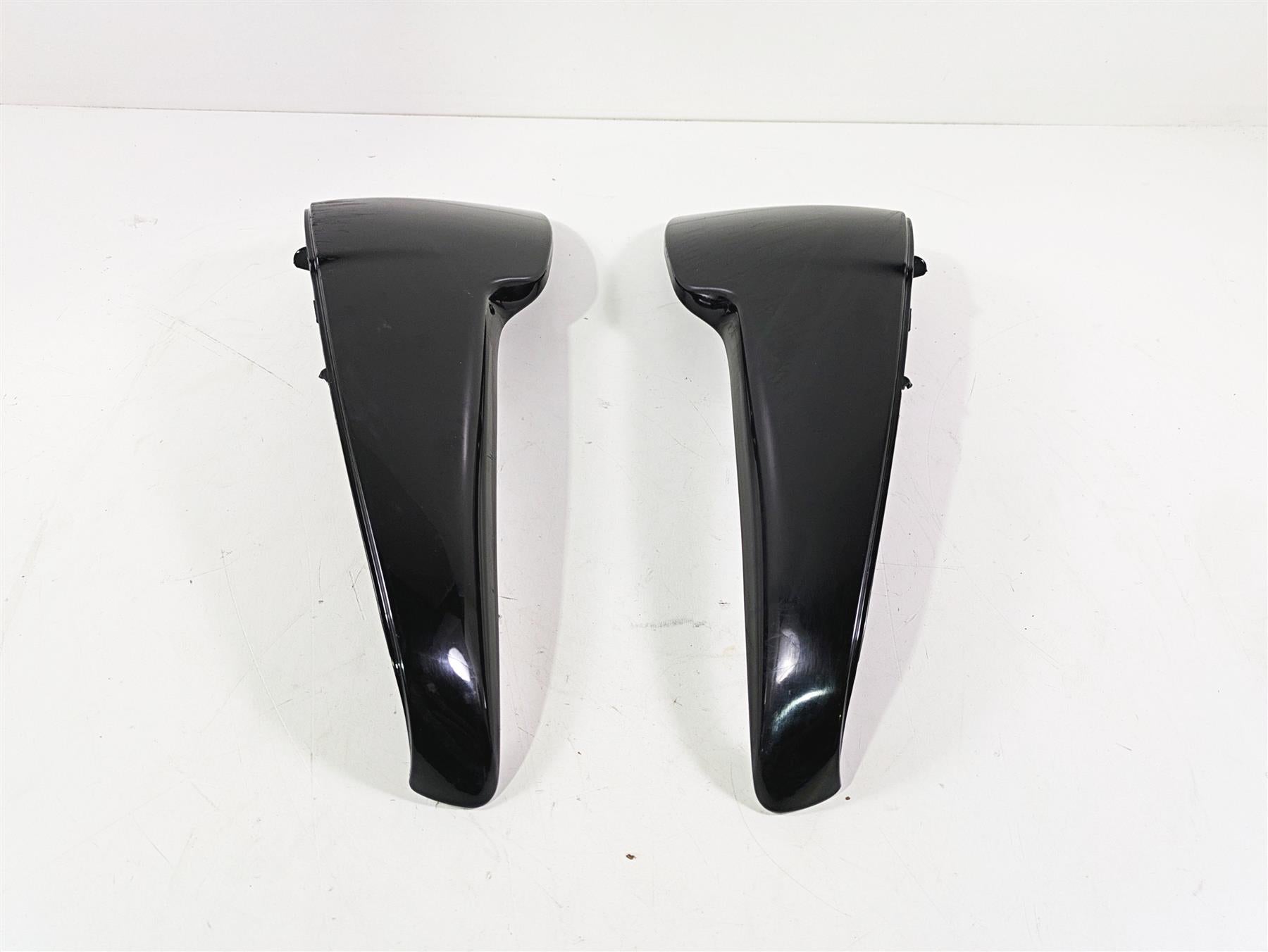 2006 Harley VRSCR Street V-Rod Radiator Side Cover Fairing Set 66166-06 66167-06 {{ shop.shopifyCountryName }} - Mototech271