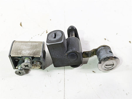 2001 Honda VT1100 Shadow Sabre Ignition Switch Key Lock Set 35100-MCK-A00 {{ shop.shopifyCountryName }} - Mototech271