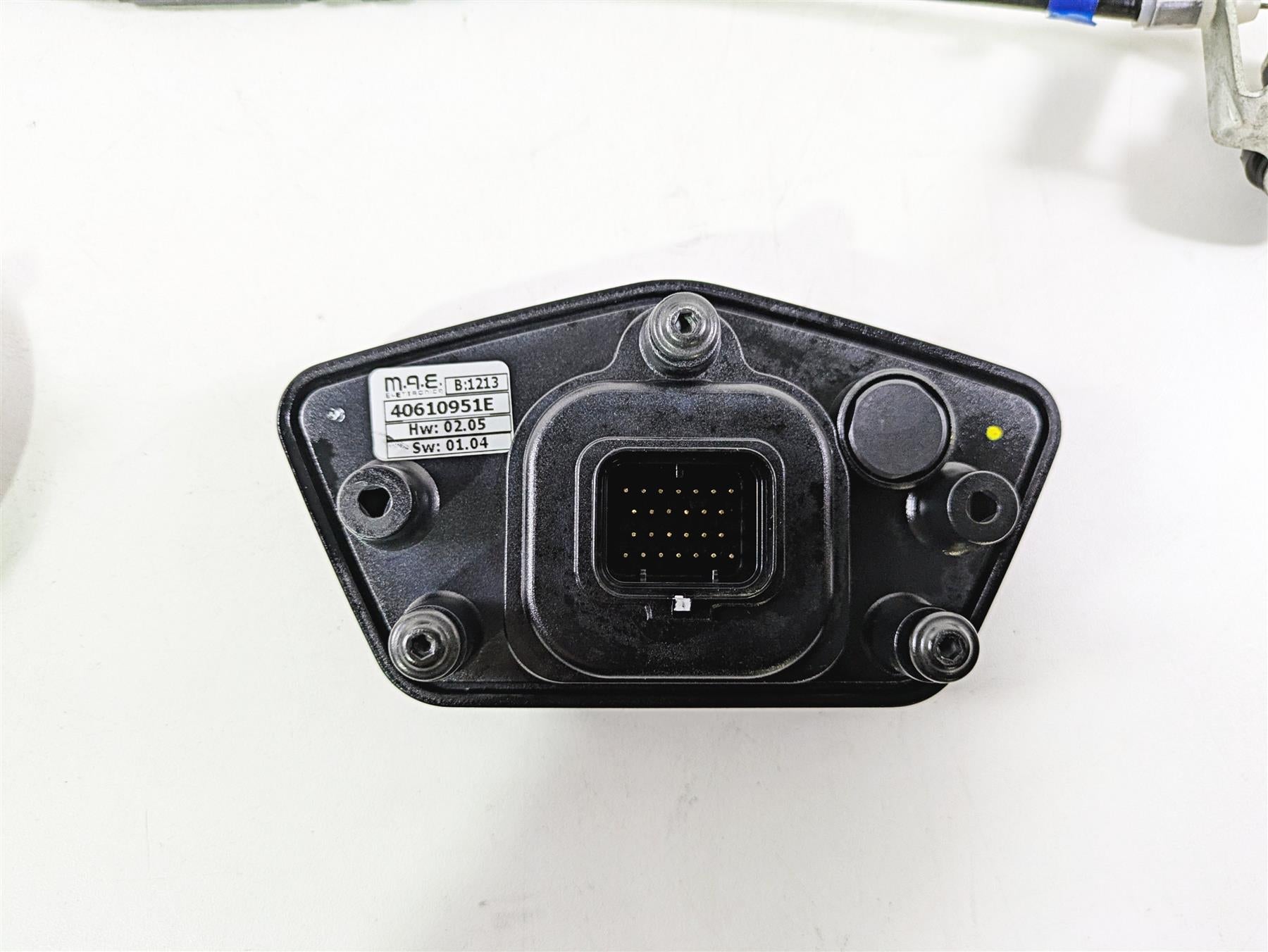 2013 Ducati Hyperstrada 821 Speedometer Ignition Switch Key Lock Set 40610951E {{ shop.shopifyCountryName }} - Mototech271