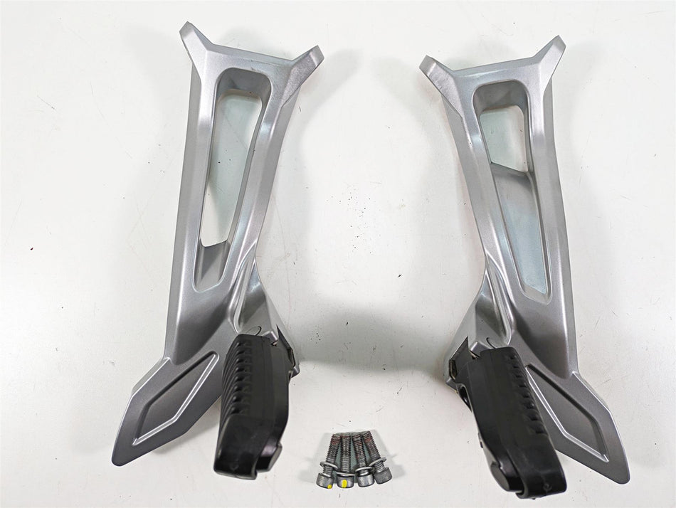2020 Moto Guzzi V85 TT Adventure Rear Passenger Footpeg Rest Set 2B005628 {{ shop.shopifyCountryName }} - Mototech271