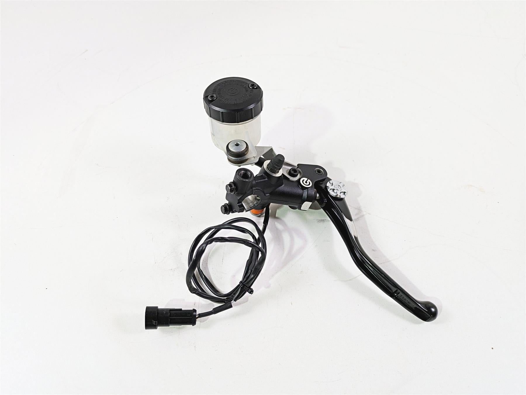2020 KTM 1290 Super Adventure R Brembo Front Radial Brake Pump 6201310110030 {{ shop.shopifyCountryName }} - Mototech271