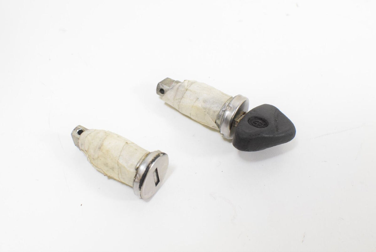 09 BMW K1200LT K1200 LT 89V3 Ignition Switch Key Lock SET 51252347015 {{ shop.shopifyCountryName }} - Mototech271