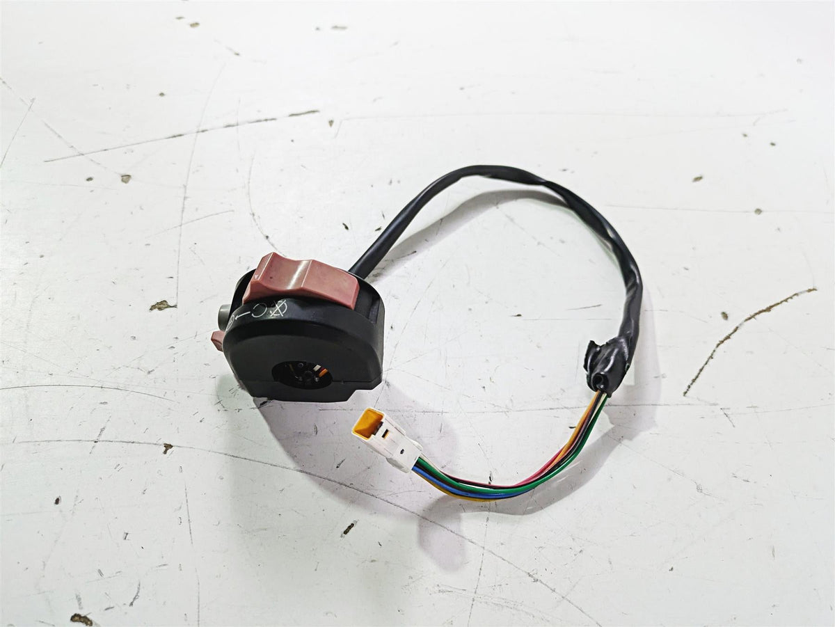 2017 Ducati Monster 1200 S Right Hand Control Switch Kill Start 65010273B {{ shop.shopifyCountryName }} - Mototech271