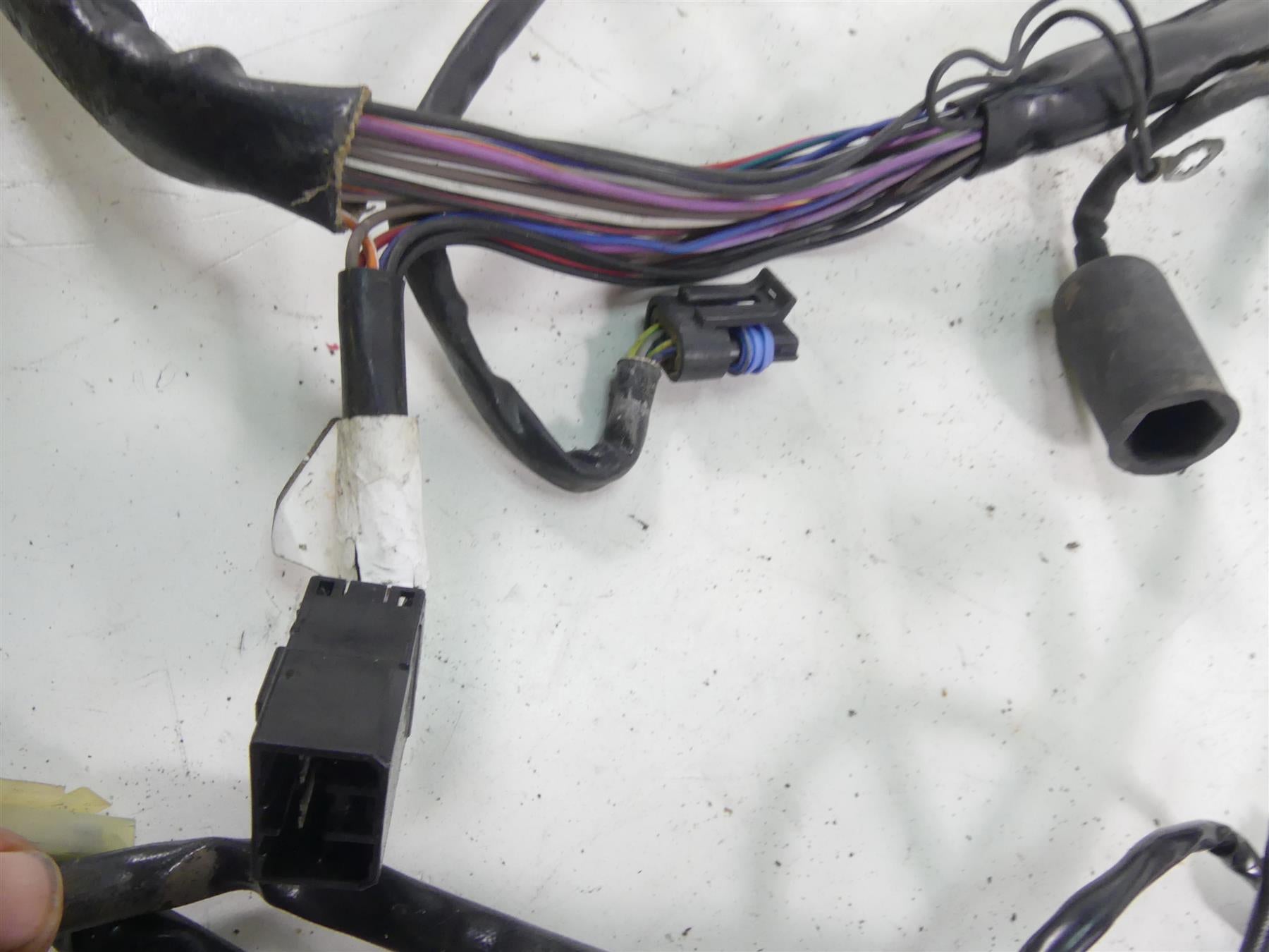 2002 Harley Softail FXSTDI Deuce Main Wiring Harness Loom - No Cut 70431-01 {{ shop.shopifyCountryName }} - Mototech271