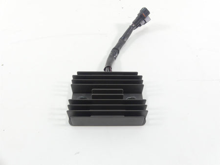 2022 Suzuki GSXR750 Rectifier Voltage Regulator 32800-47H00 SH811AA {{ shop.shopifyCountryName }} - Mototech271