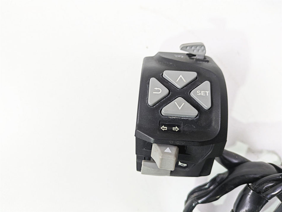 2018 KTM 1290 Super Duke R Left Hand Turn Signal Control Switch 61411170100 {{ shop.shopifyCountryName }} - Mototech271